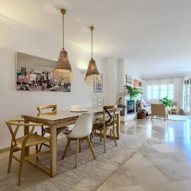 Long-term rent of townhouse in Nueva Andalucía