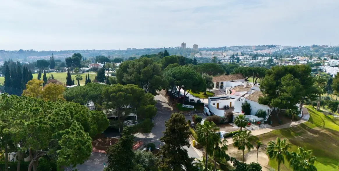 Long-term rent of townhouse in Nueva Andalucía 16