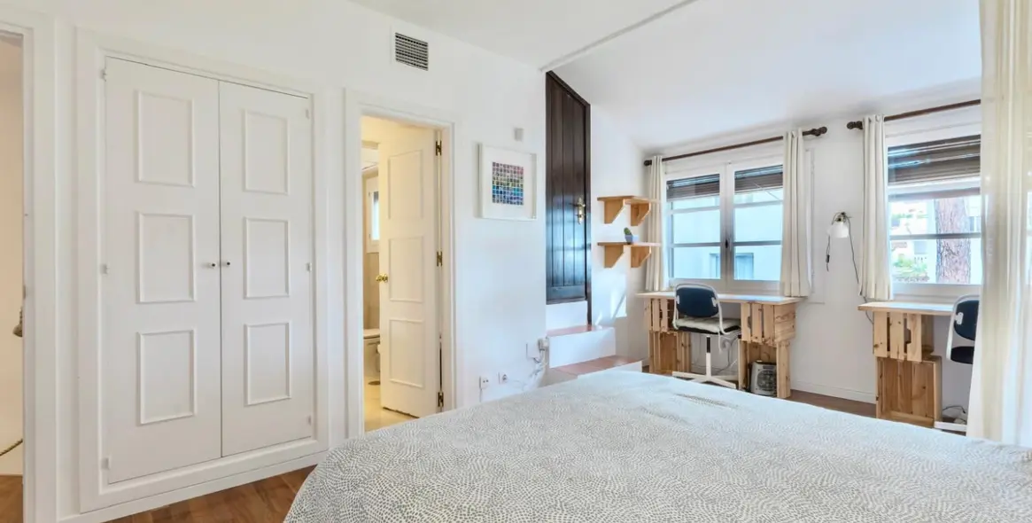 Long-term rent of townhouse in Nueva Andalucía 36