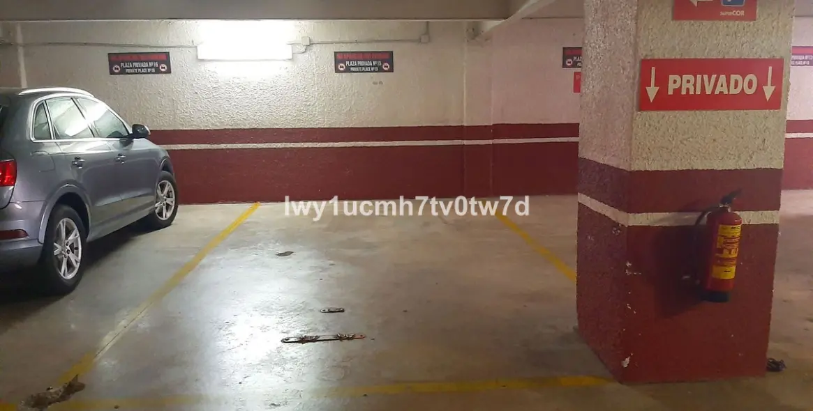 Продажа апартаментов на среднем этаже в Torrequebrada 57