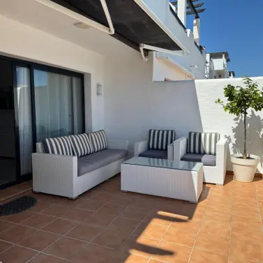 Sale of middle floor apartment in Casares Playa