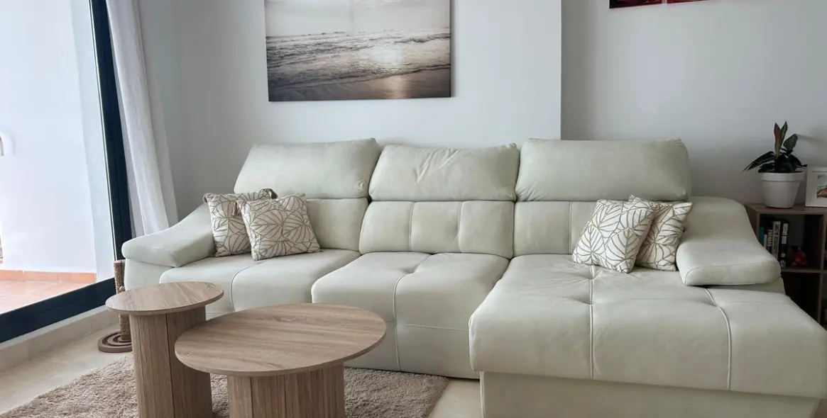 Sale of middle floor apartment in Casares Playa 16