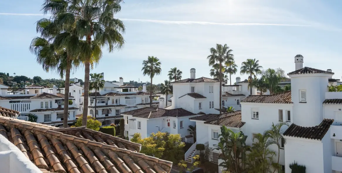 Продажа двухуровневого пентхауса в Nueva Andalucía 21