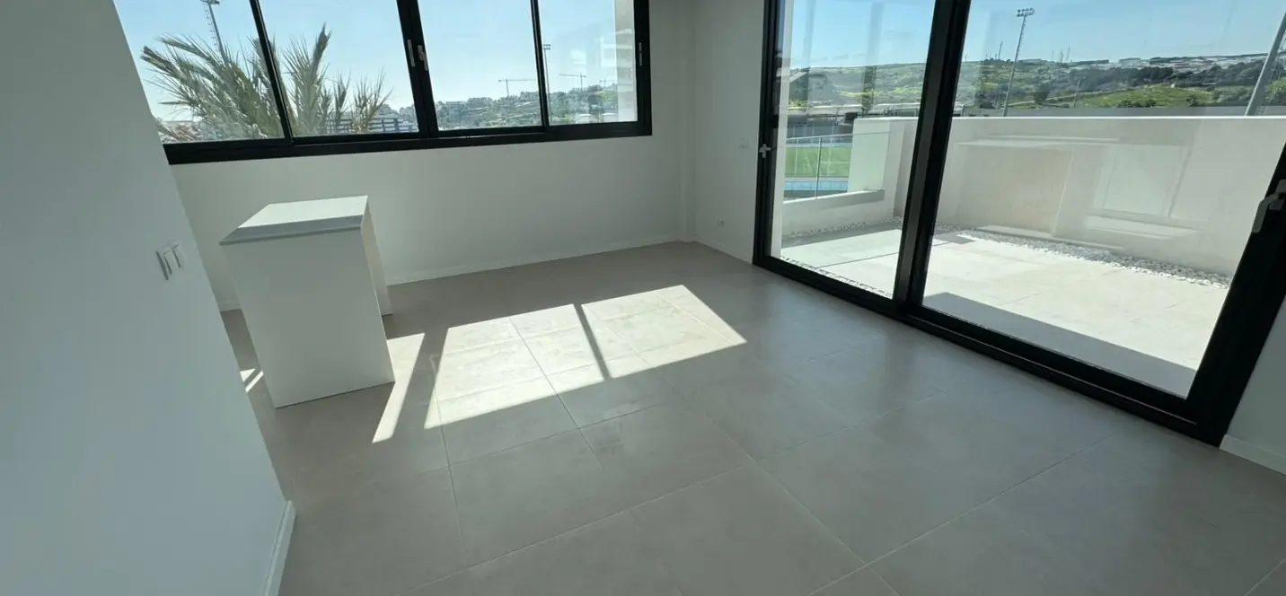 Venta de ático en Estepona 1