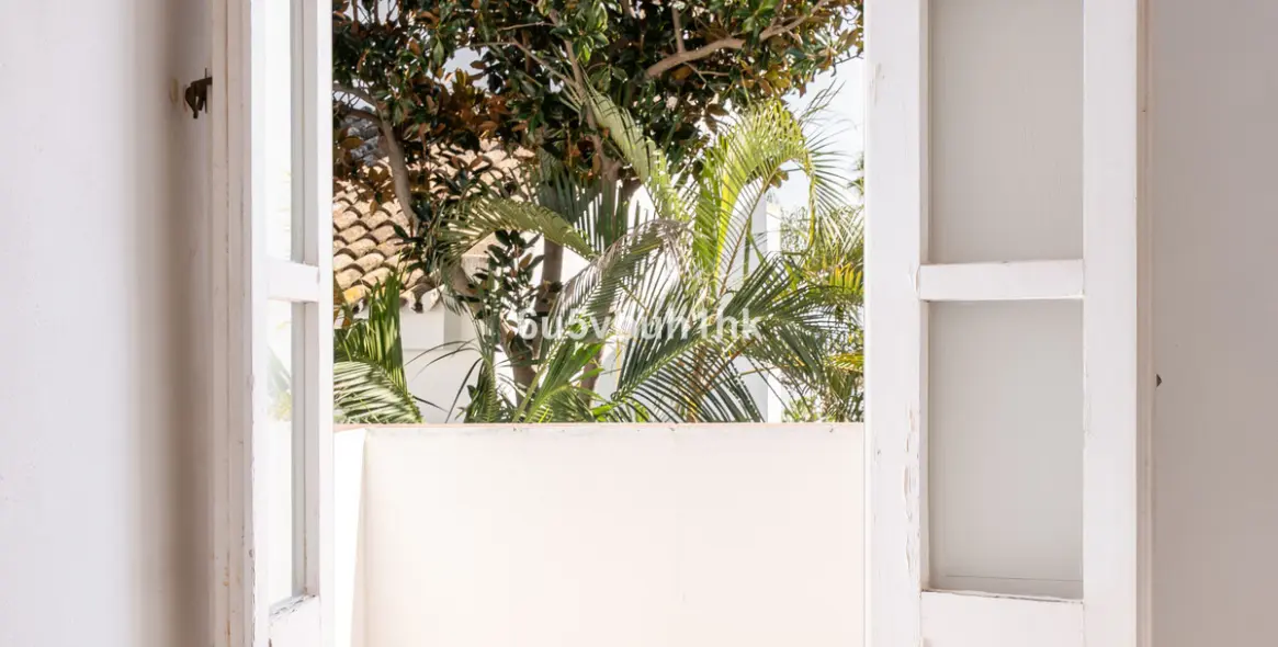 Sale of townhouse in Nueva Andalucía 10