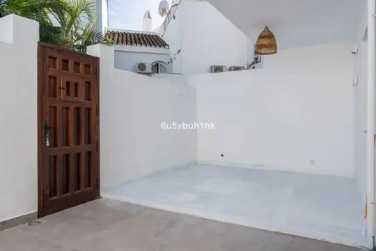 Image 6 thumb