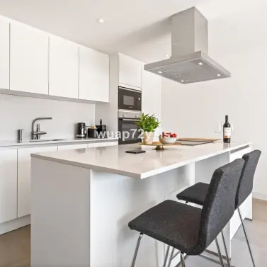 Venta de apartamento en planta media en Estepona