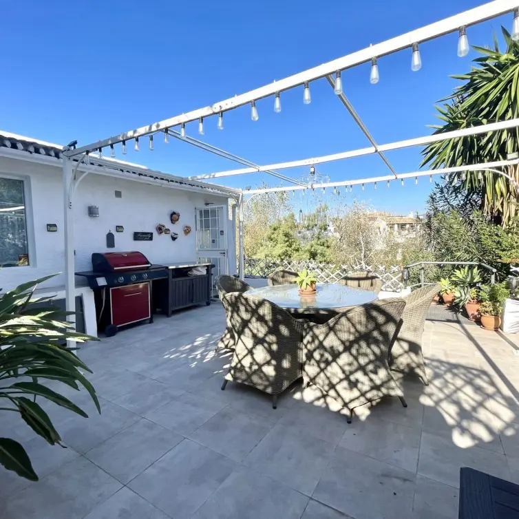Venta de villa independiente en Cerros del Aguila