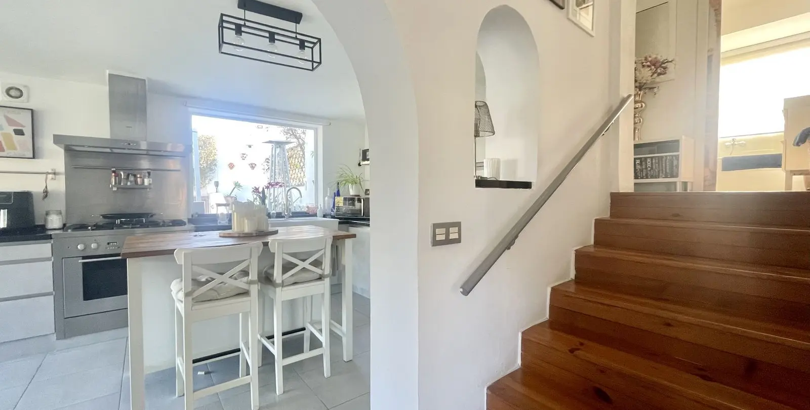 Sale of detached villa in Cerros del Aguila 23