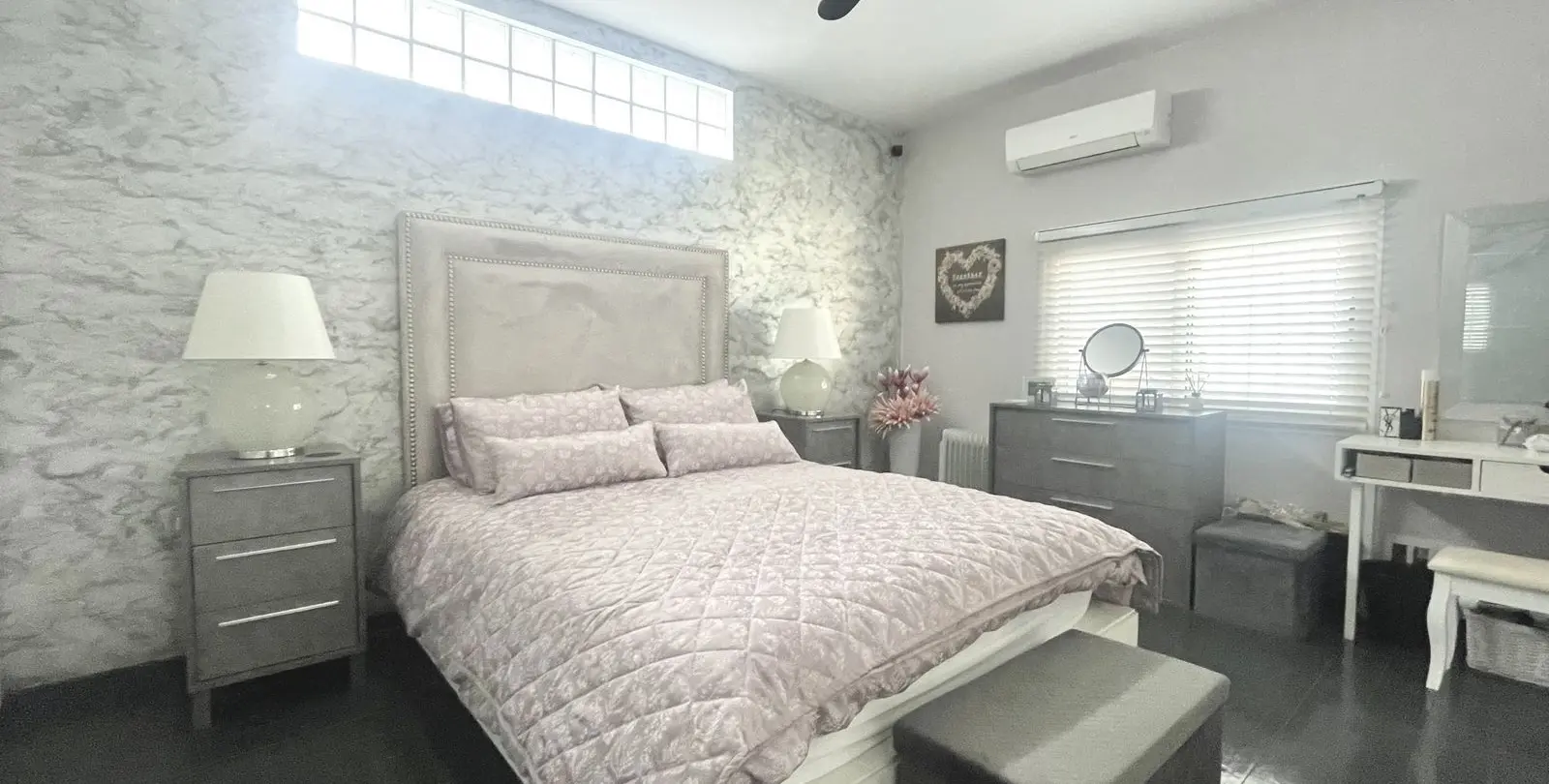 Sale of detached villa in Cerros del Aguila 32