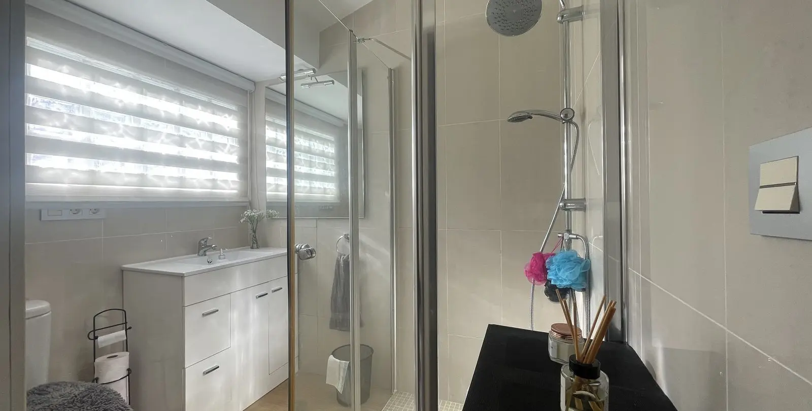 Sale of detached villa in Cerros del Aguila 40