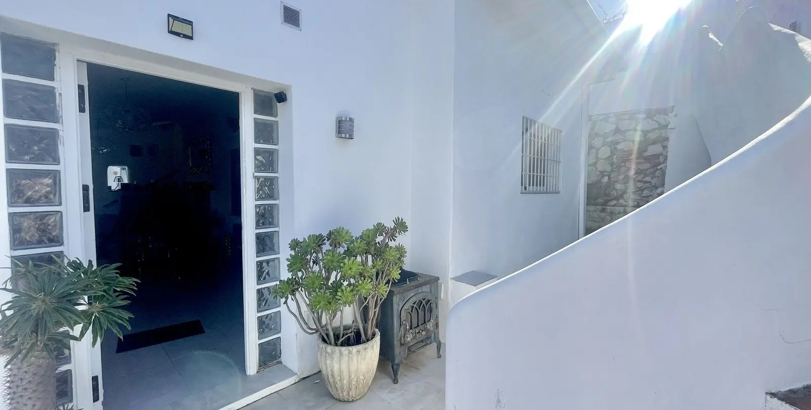 Sale of detached villa in Cerros del Aguila 43
