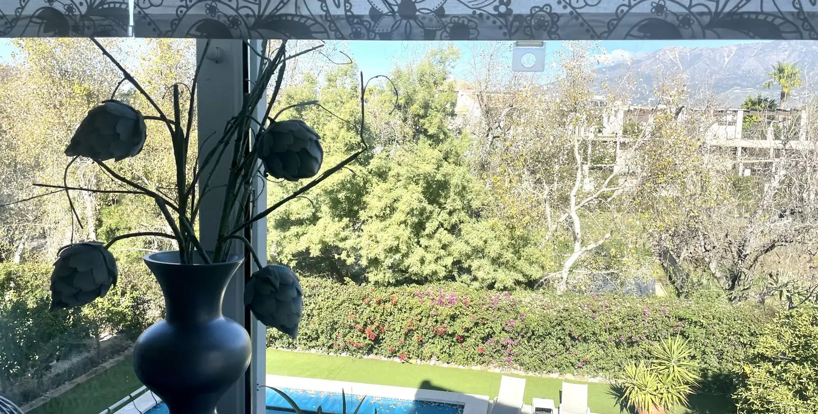 Sale of detached villa in Cerros del Aguila 50