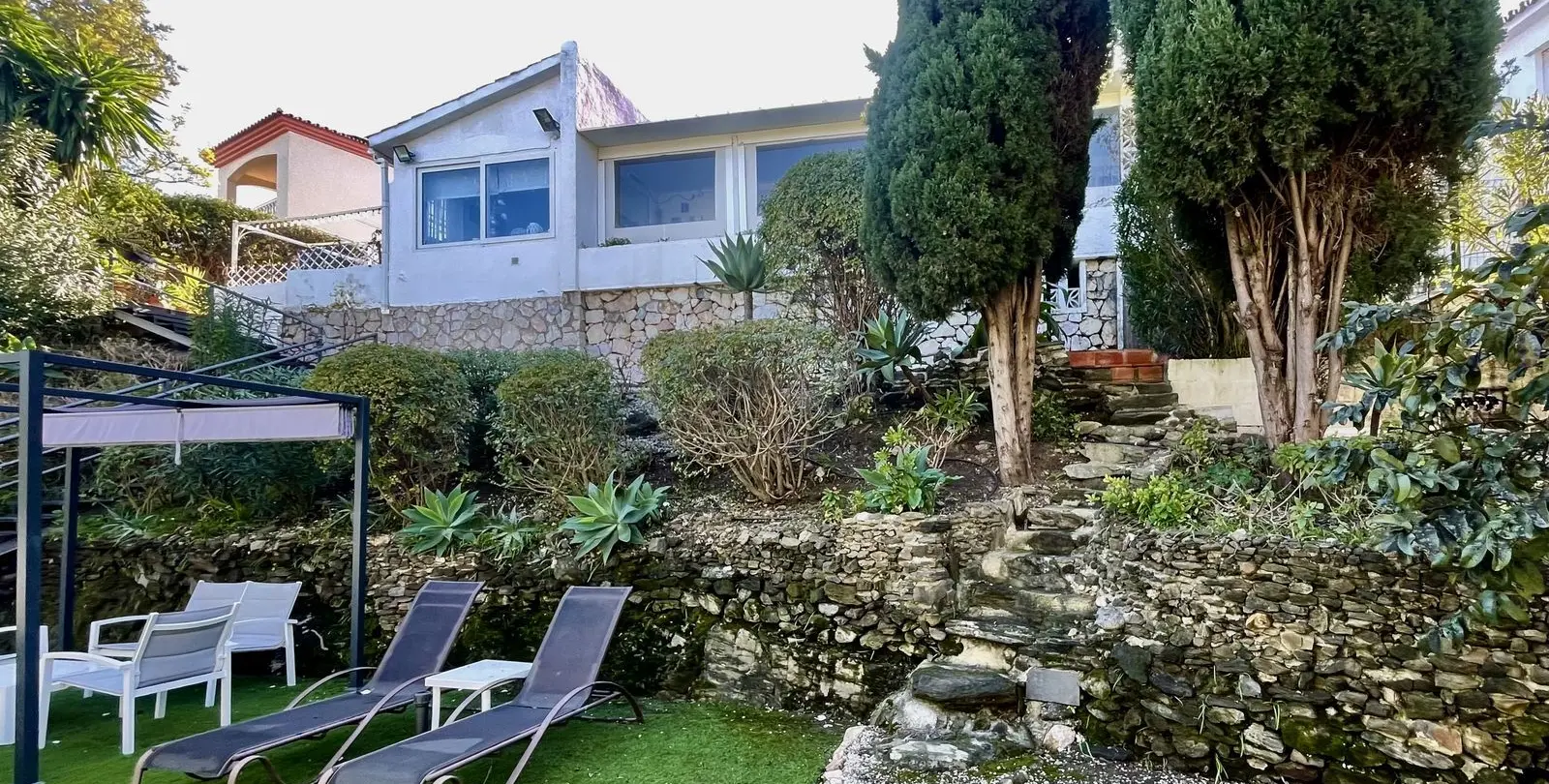 Sale of detached villa in Cerros del Aguila 54
