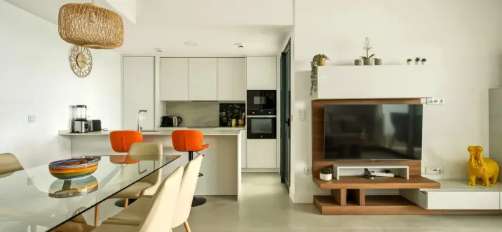 Sale of middle floor apartment in Higueron 3