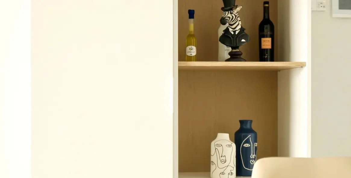 Sale of middle floor apartment in Higueron 5