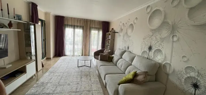 Продажа апартаментов на среднем этаже в San Pedro de Alcántara 4