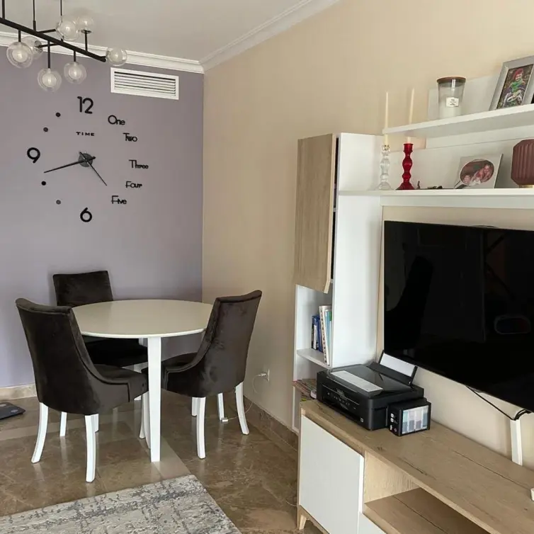 Продажа апартаментов на среднем этаже в San Pedro de Alcántara