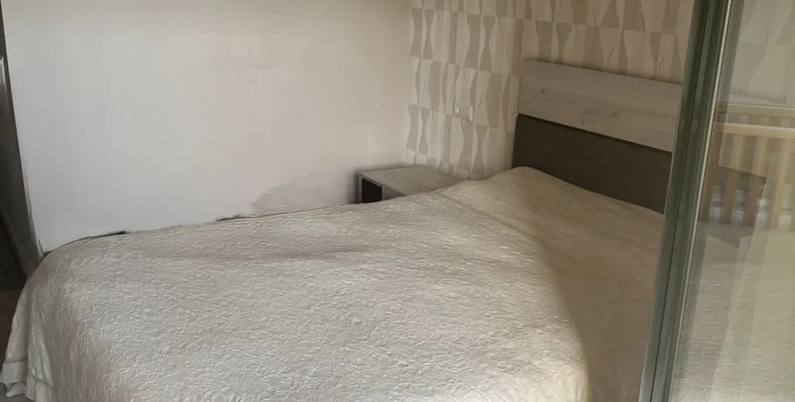 Sale of middle floor apartment in San Pedro de Alcántara 12