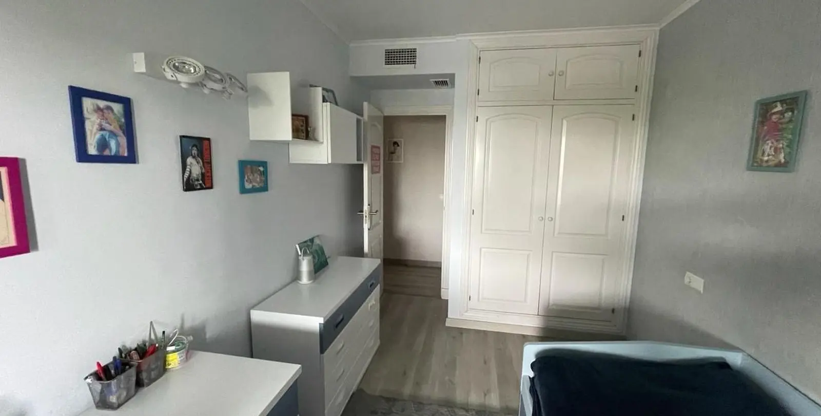 Sale of middle floor apartment in San Pedro de Alcántara 13