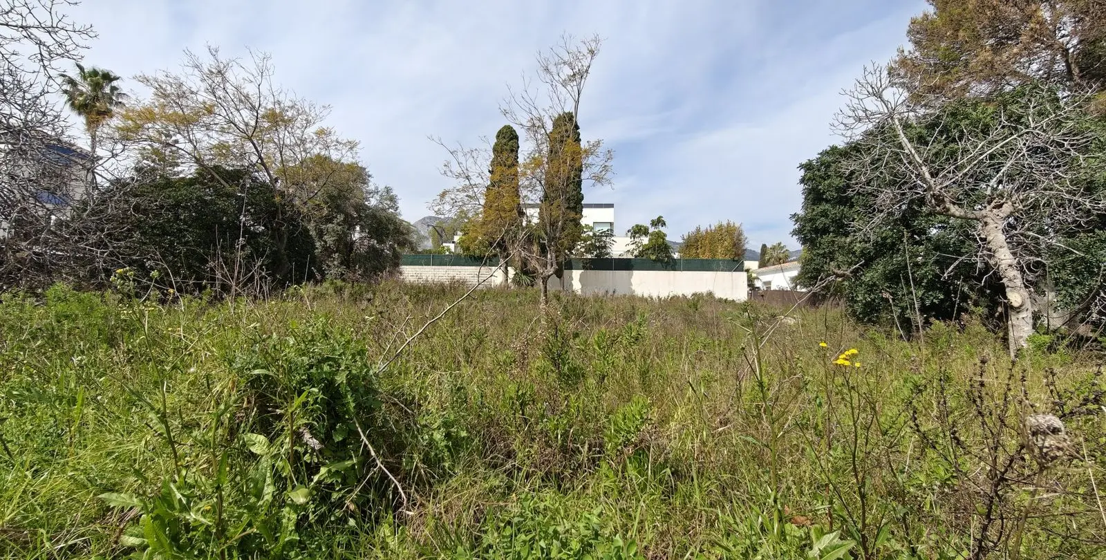 Venta de parcela residencial en Arroyo de la Miel 6