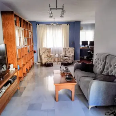 Venta de apartamento en planta media en Málaga Este