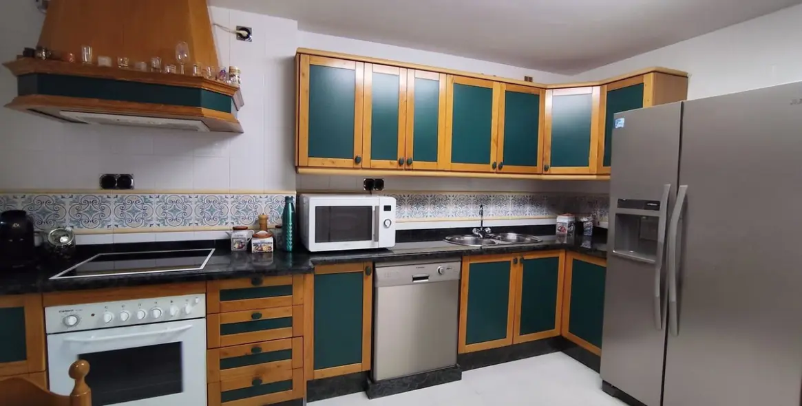 Venta de apartamento en planta media en Málaga Este 4