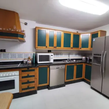 Venta de apartamento en planta media en Málaga Este