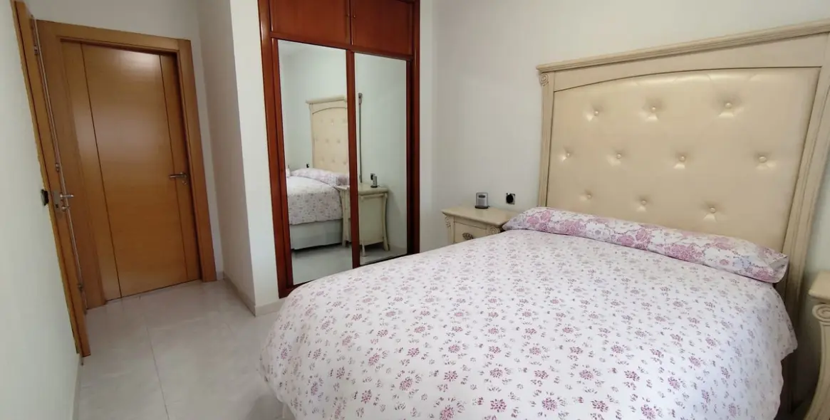 Venta de apartamento en planta media en Málaga Este 10