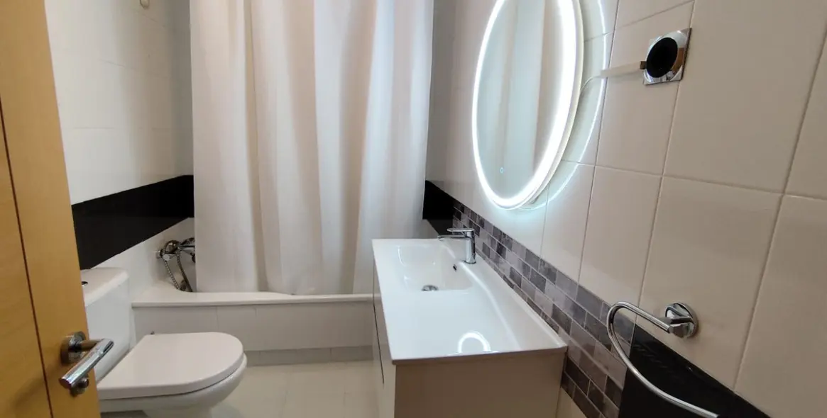 Venta de apartamento en planta media en Málaga Este 15