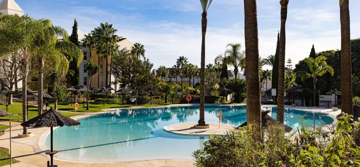 Alquiler a corto plazo de ático dúplex en Bahía de Marbella 2