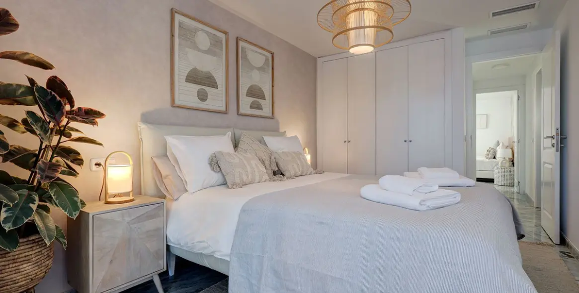 Alquiler a corto plazo de ático dúplex en Bahía de Marbella 17