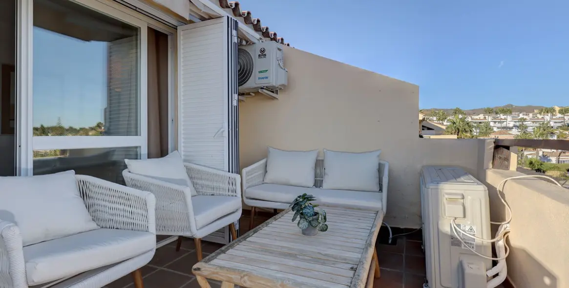 Краткосрочная аренда двухуровневого пентхауса в Bahía de Marbella 29