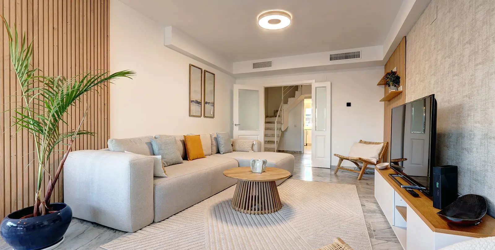 Sale of penthouse duplex in Bahía de Marbella 1