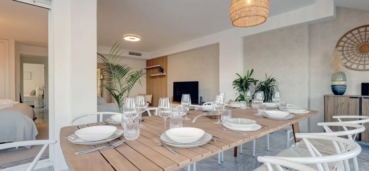 Short-term rent of penthouse duplex in Bahía de Marbella 3