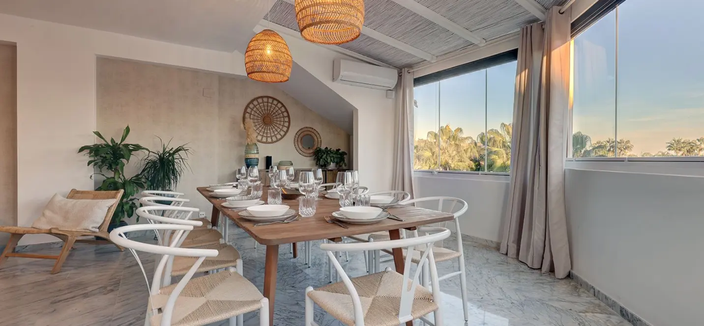 Short-term rent of penthouse duplex in Bahía de Marbella 4