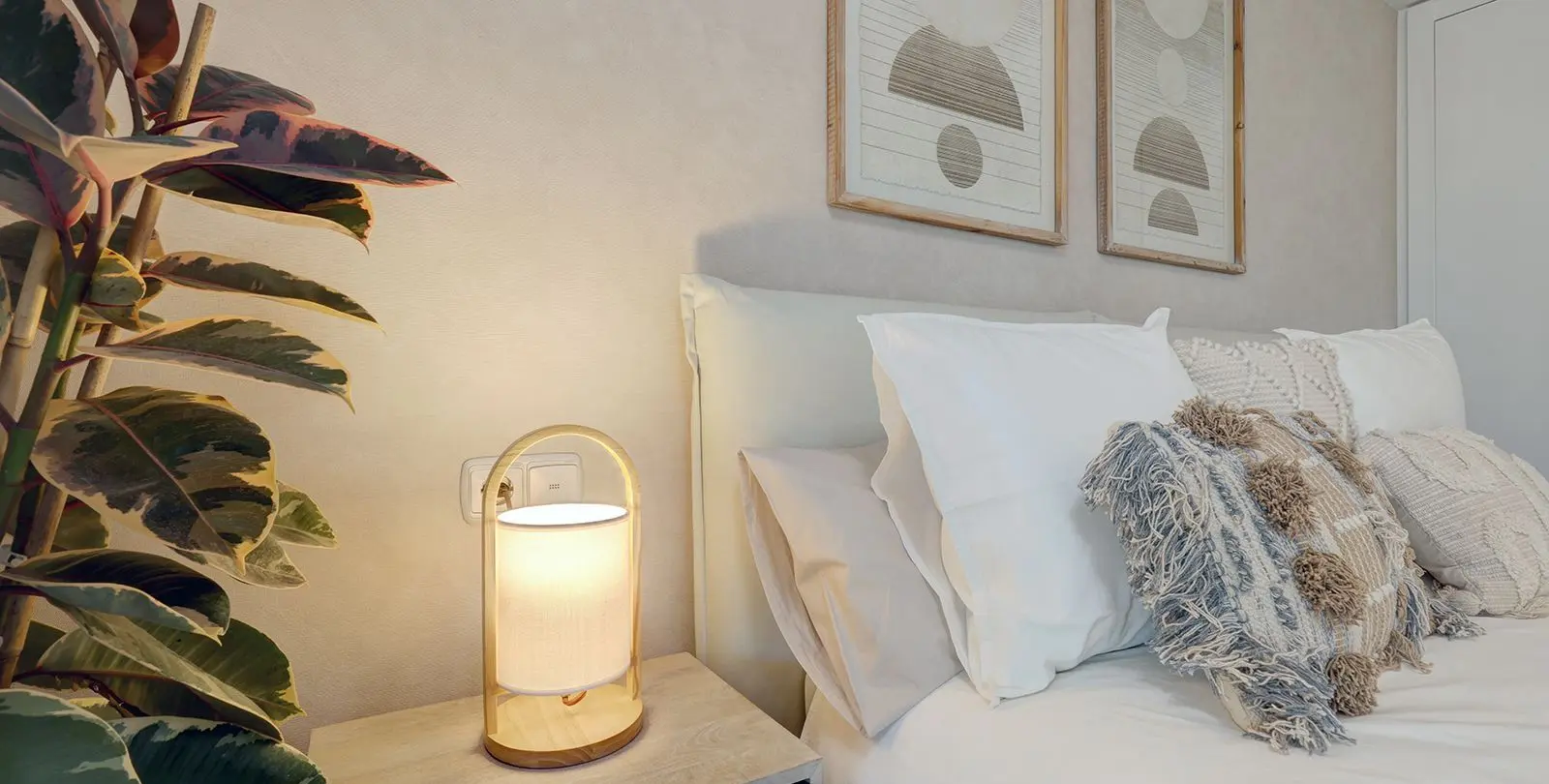 Sale of penthouse duplex in Bahía de Marbella 10