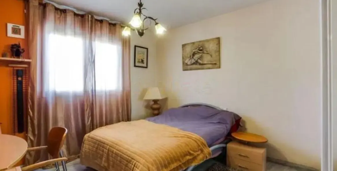 Sale of middle floor apartment in Marbella 14