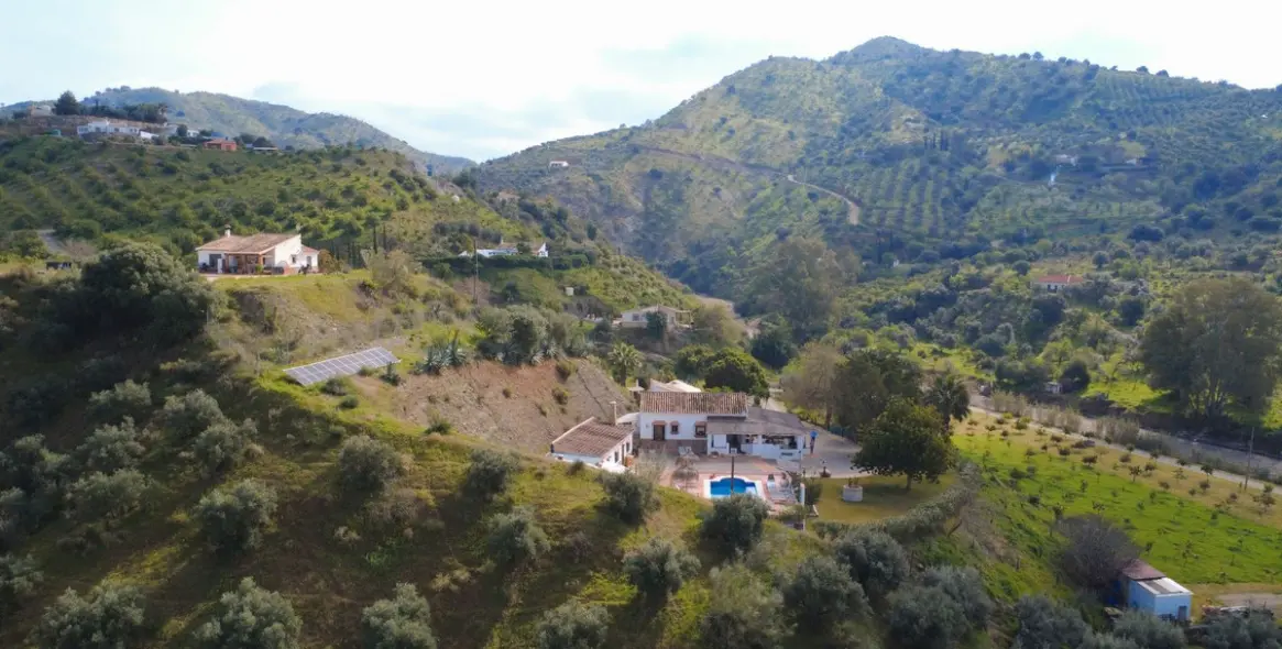 Продажа мини-отелz в Alora 8