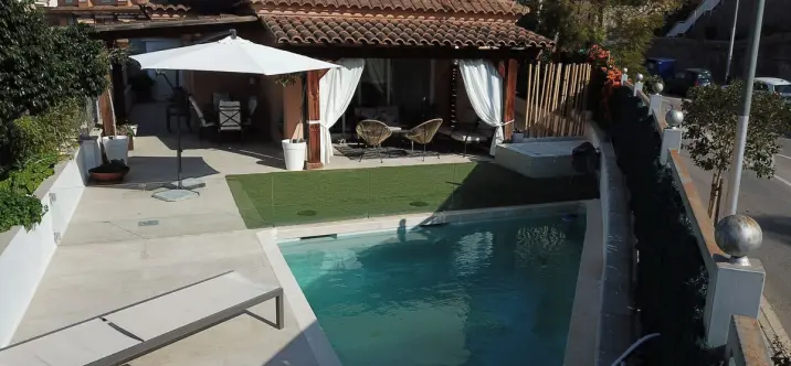 Venta de casa pareada en Málaga 1