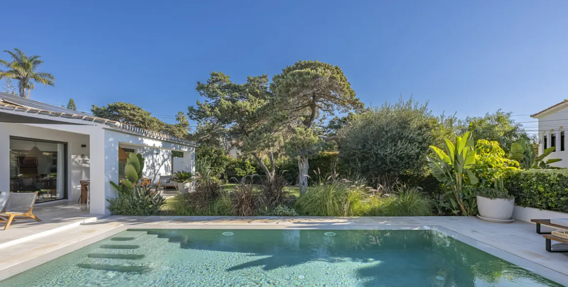 Venta de villa independiente en Marbesa 5