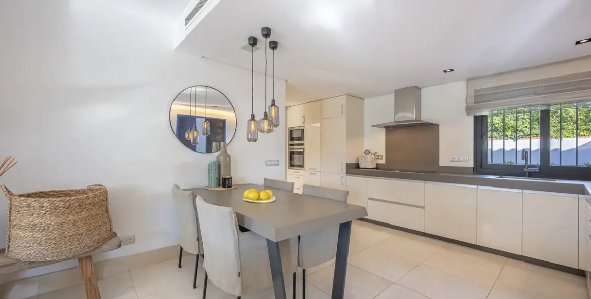 Venta de villa independiente en Marbesa 20