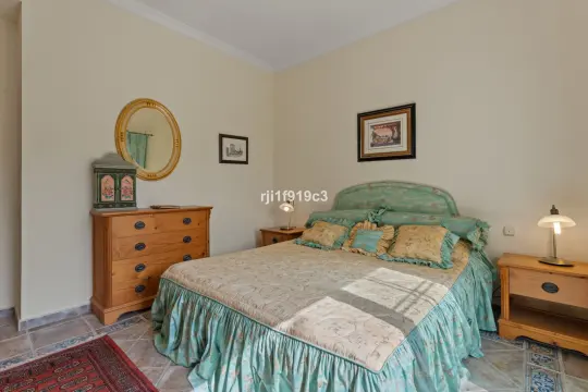 Image 35 thumb
