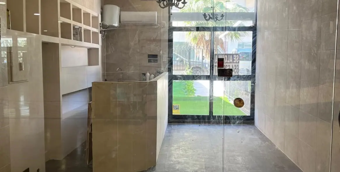 Долгосрочная аренда бара в Puerto Banús 1