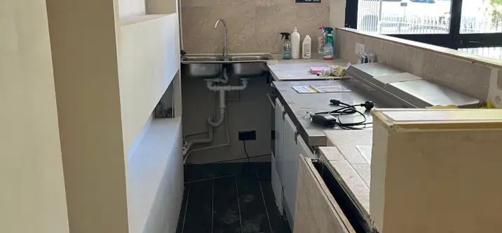 Долгосрочная аренда бара в Puerto Banús 2