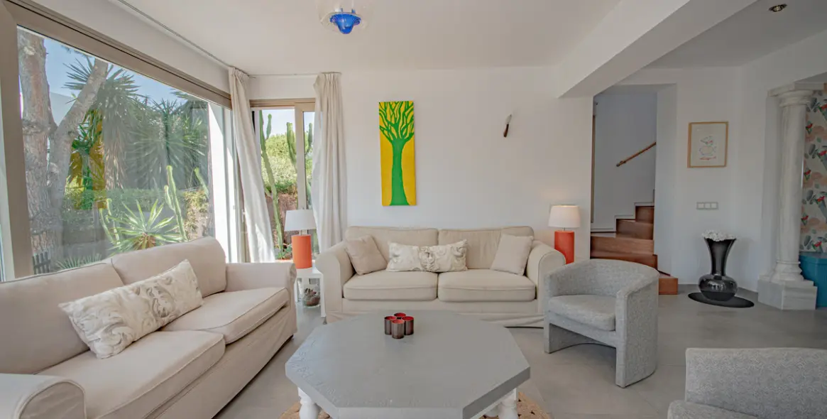 Long-term rent of detached villa in Las Chapas 9