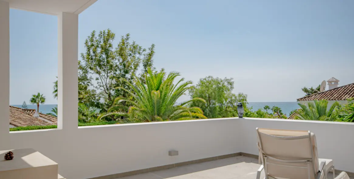 Long-term rent of detached villa in Las Chapas 18