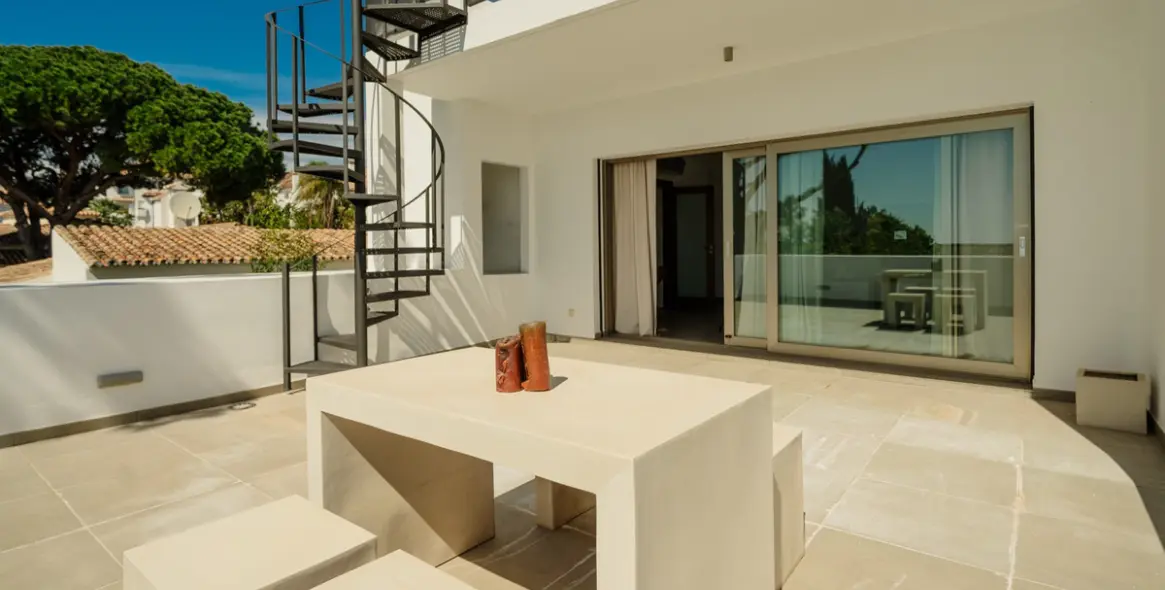 Краткосрочная аренда  отдельно стоящей виллы в Las Chapas 4