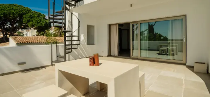 Краткосрочная аренда  отдельно стоящей виллы в Las Chapas 3