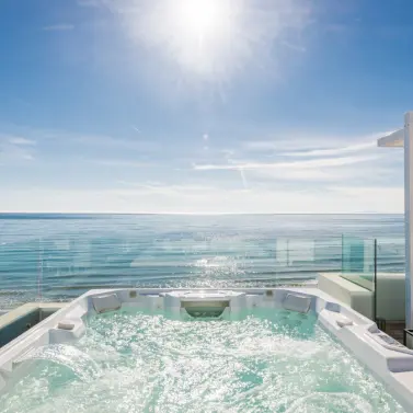 Short-term rent of detached villa in Costabella